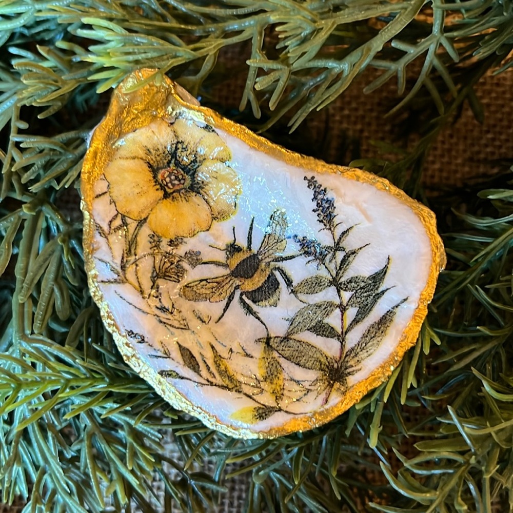 Handmade Découpage Honey Bee Botanical Oyster Trinket Dish
